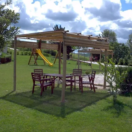 Sleeps 3 Pool Wifi Διαμέρισμα Casa Vici