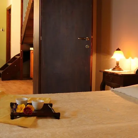 Sleeps 3 Pool Wifi * Casa Vici